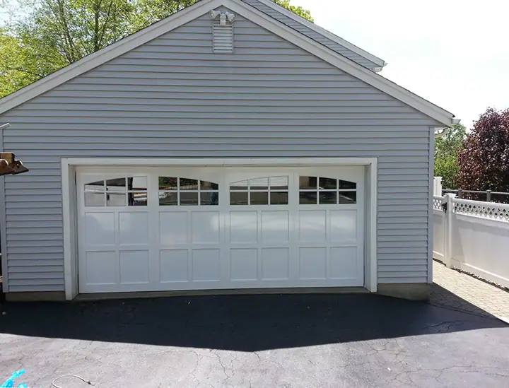 Doug's Garage Doors and More LLC, garage door company in Portland